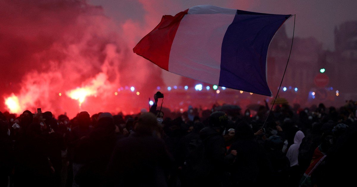 Francia teme otro sábado de furia y busca bloquear los contenidos en las redes que llaman a los saqueos
