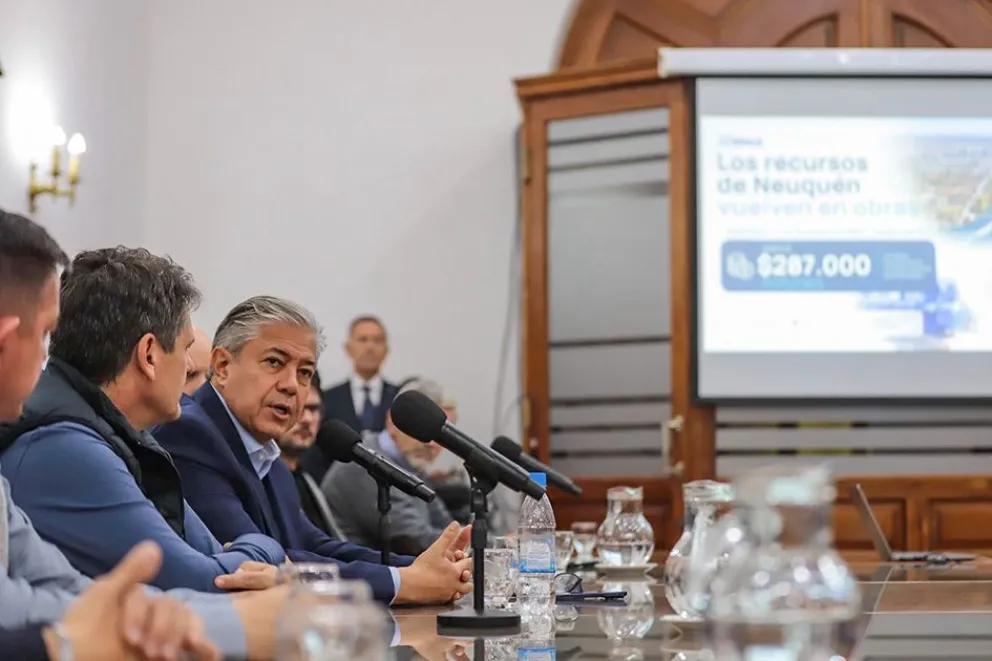 La Provincia presentó un plan de más de $287.000 millones para agua potable y saneamiento en Neuquén capital